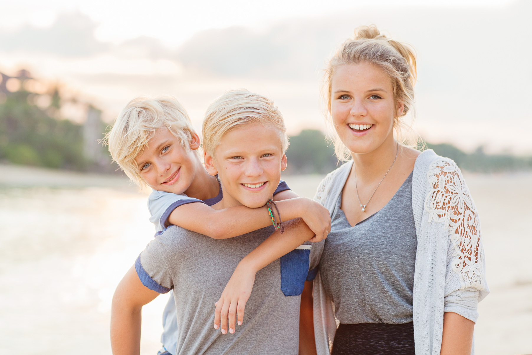 Family photography, siblings.