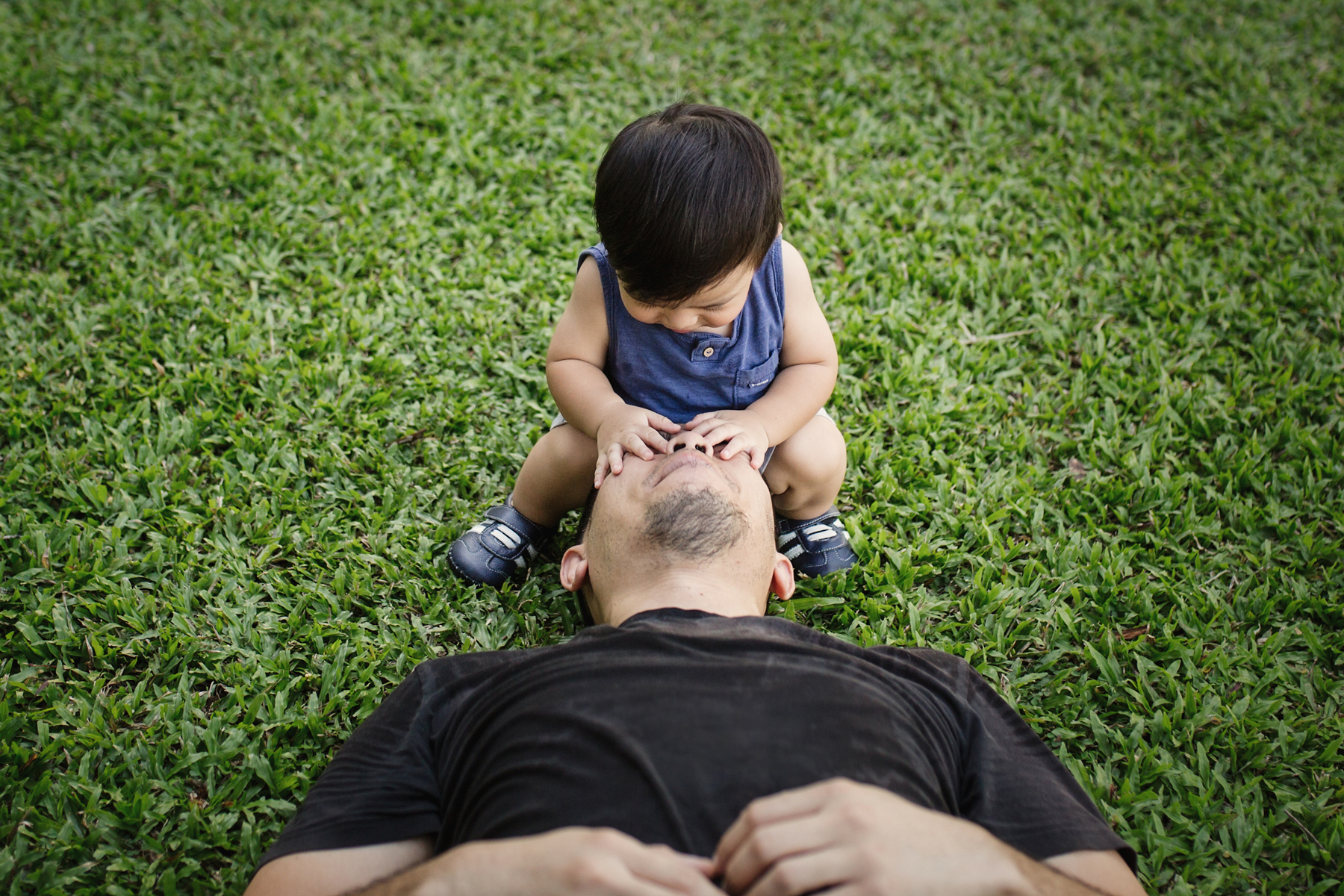 Candid family portrait Singapore